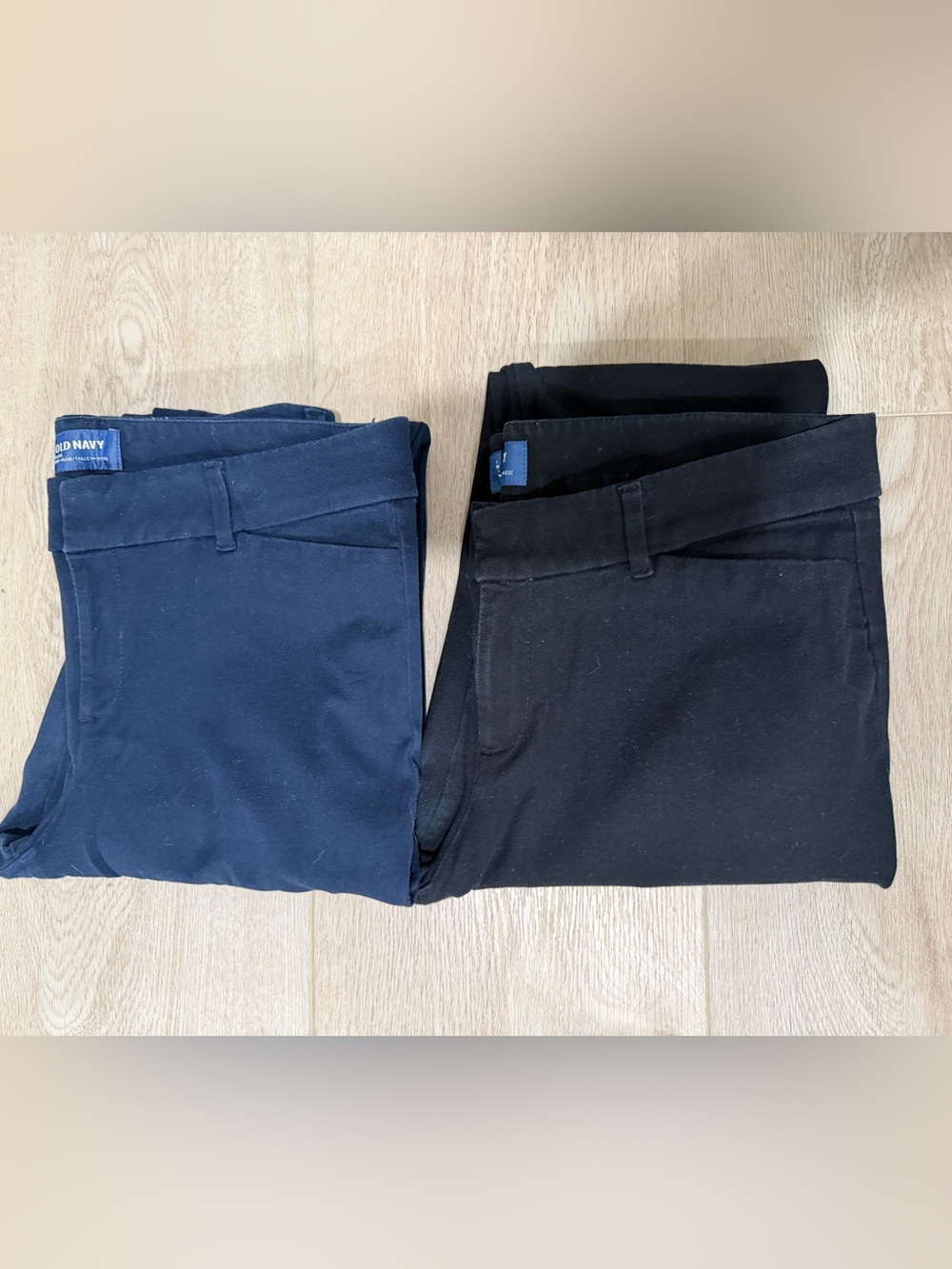 Old Navy Woman’s set of 2 Navy & Black Pixie Dress Pants - Mid Rise - size 10